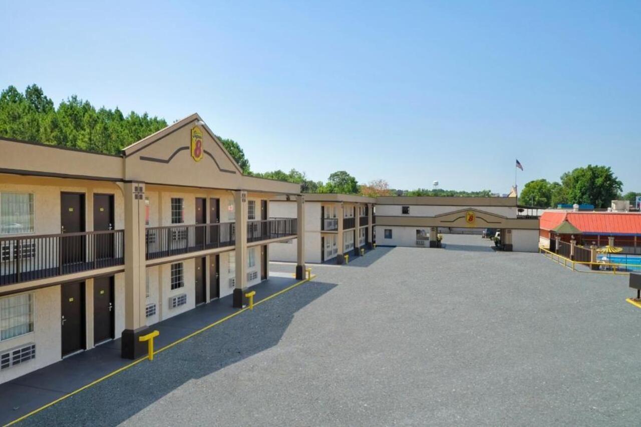 Super 8 By Wyndham Monticello Ar Motel Exterior photo